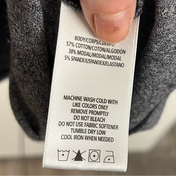 Marc New York grey tunic top with cut outs and open lower back, Size M - Picture 9 of 10